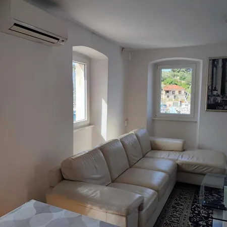 In Centre Of Apartman