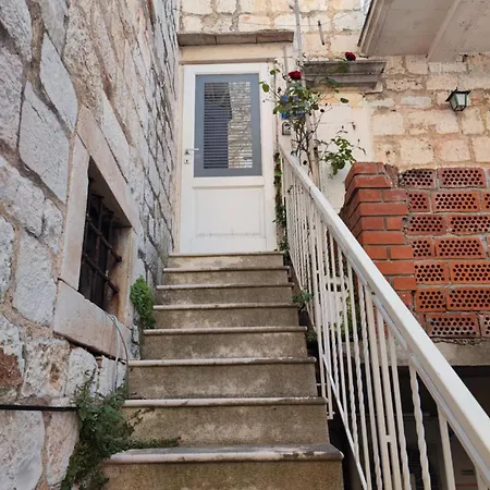 In Centre Of * Milna (Brac)